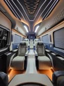 2024년식 벤츠 스프린터 VIP 7석 리무진 2